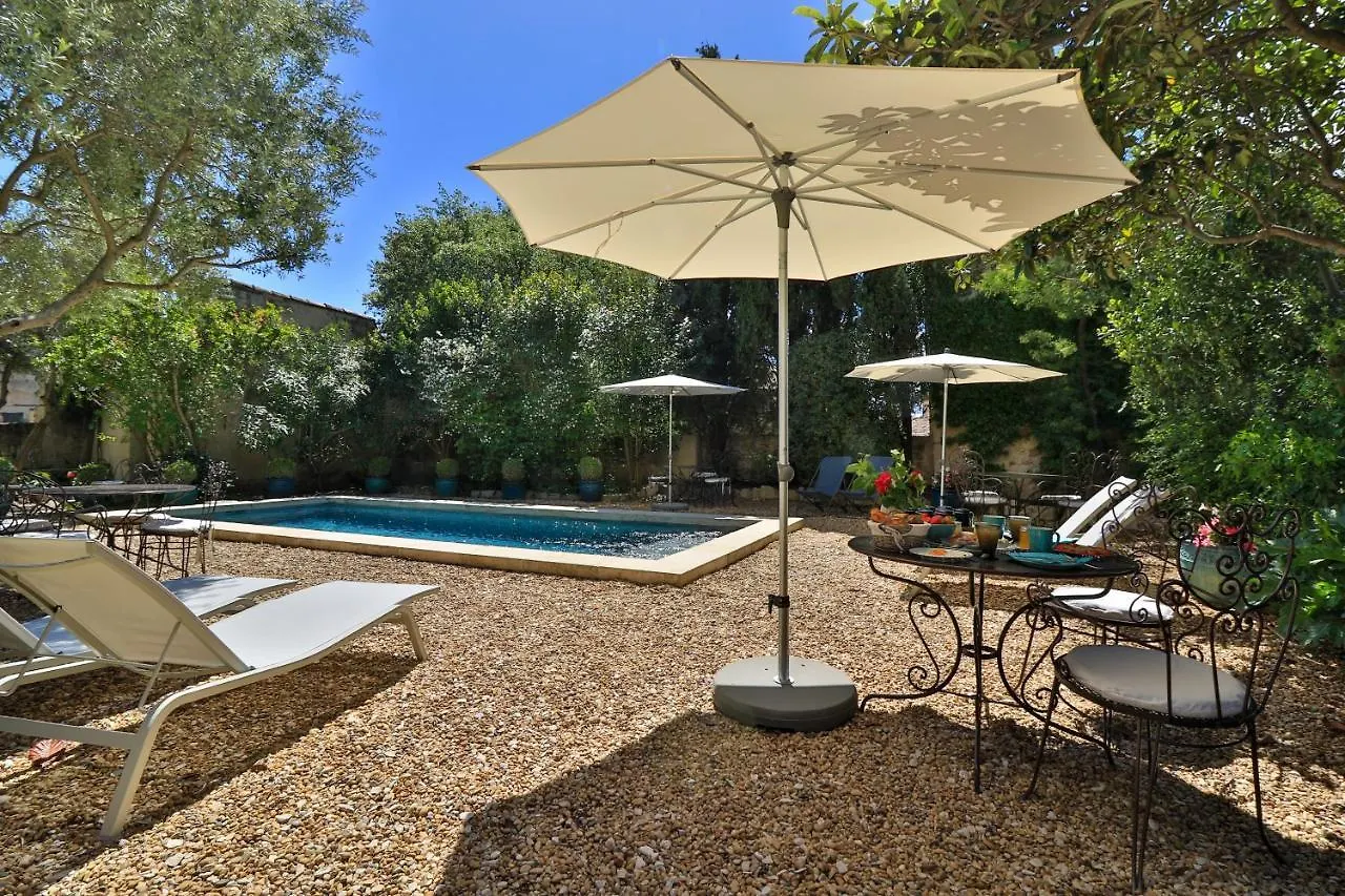 Le Jardin de Mazan Bed and Breakfast