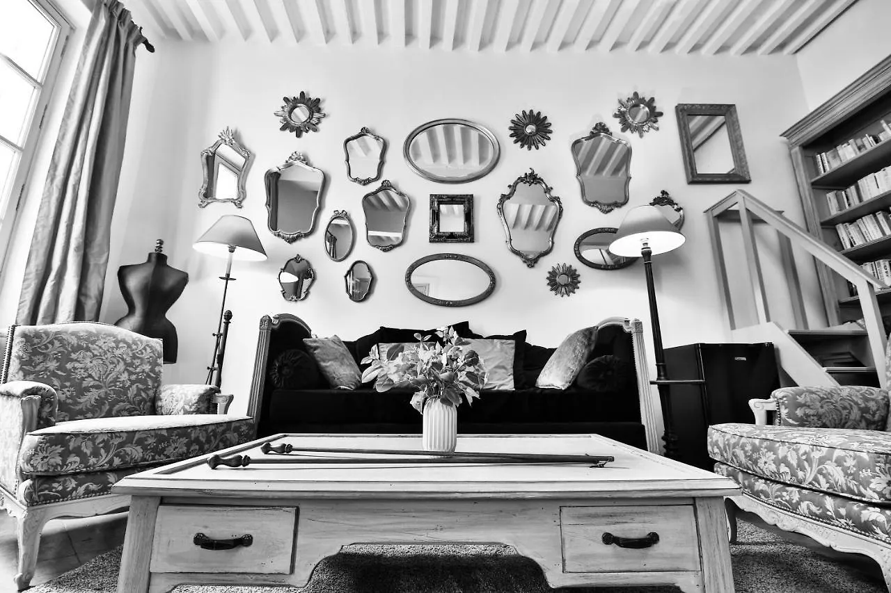 Le Jardin de Mazan Bed and Breakfast 0*,