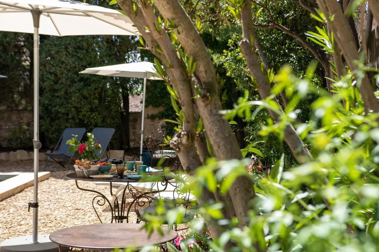 Le Jardin de Mazan Bed and Breakfast 0*,